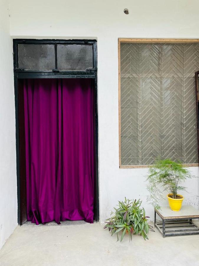 Shree Balaji Homestay Ayodhya Exterior photo